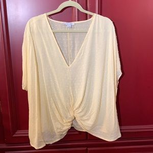 NEW (tags removed) Swiss dot top